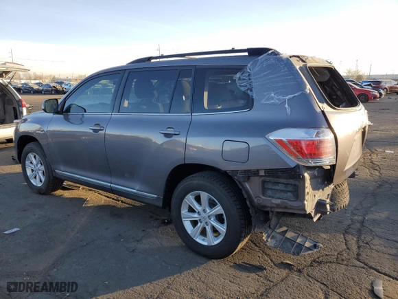 2013 Toyota Highlander Hybrid with VIN JTEBC3EH8D2013049, listed as a Copart auction lot 84560324 with 128,529 mi miles and Salvage Title. Bid and sale history available at carsss.com. Image 2.