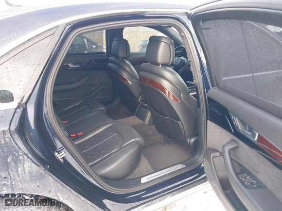 2014 Audi A8 L 4.0T with VIN WAUR2AFD6EN006040, listed as a IAAI auction lot 41408135 with 76,599 mi miles. Bid and sale history available at carsss.com. Image 8.
