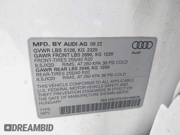 2022 Audi Q3 S line Premium Plus z VIN WA1EECF31N1148535, wystawiony jako IAAI lot #41947659 z przebiegiem 31 880 mil mil oraz . Historia ofert i sprzedaży dostępna na DreamBid. Obrazek 9.