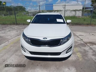 2015 Kia Optima LX z VIN KNAGM4A78F5614728, wystawiony jako IAAI lot #42494773 z przebiegiem 106 752 mil mil oraz . Historia ofert i sprzedaży dostępna na DreamBid. Obrazek 6.