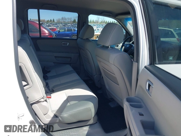 2011 Honda Pilot LX with VIN 5FNYF4H25BB037080, listed as a IAAI auction lot 42057399 with 146,790 mi miles and . Bid and sale history available at DreamBid. Image 8.
