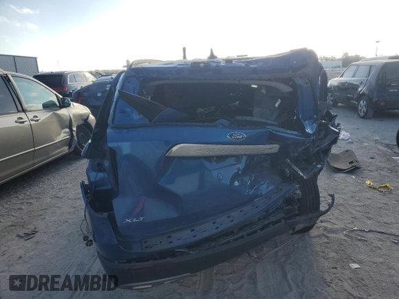 2022 Ford Explorer XLT with VIN 1FMSK8DH7NGB68147, listed as a Copart auction lot 43988225 with 0 mi miles and Salvage Title. Bid and sale history available at carsss.com. Image 6.