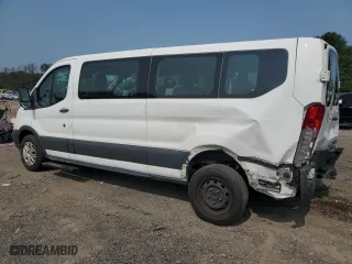 2017 Ford Transit Wagon XL with VIN 1FBZX2ZM0HKB13164, listed as a Copart auction lot 67319554 with 183,178 mi miles and Salvage Title. Bid and sale history available at carsss.com. Image 2.