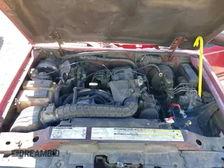 1998 Ford Explorer z VIN 1FMZU32X2WUC12399, wystawiony jako IAAI lot #41627104 z przebiegiem 237 148 mil mil oraz . Historia ofert i sprzedaży dostępna na DreamBid. Obrazek 10.