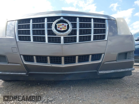 2012 Cadillac CTS Luxury with VIN 1G6DE5E56C0132613, listed as a IAAI auction lot 42116862 with 81,617 mi miles and . Bid and sale history available at DreamBid. Image 12.