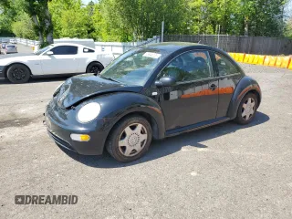 2001 Volkswagen Beetle GLS z VIN 3VWCS21C71M433306, wystawiony jako Copart lot #55644235 z przebiegiem 127 931 mil mil oraz Szkoda całkowita • Salvage title. Historia ofert i sprzedaży dostępna na DreamBid. Obrazek 1.