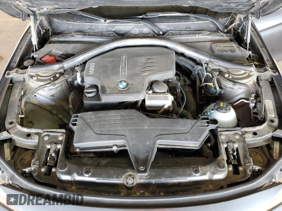 2013 BMW 3 Series 328i z VIN WBA3C1C56DF443903, wystawiony jako Copart lot #55061245 z przebiegiem Nie podano mil oraz Szkoda całkowita • Salvage title. Historia ofert i sprzedaży dostępna na DreamBid. Obrazek 13.