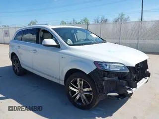 2014 Audi Q7 3.0T Premium Plus with VIN WA1LGAFE9ED020288, listed as a IAAI auction lot 41870658 with 108,816 mi miles. Bid and sale history available at carsss.com. Image 1.