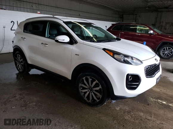 2019 Kia Sportage EX with VIN KNDPNCAC5K7542179, listed as a Copart auction lot 47737525 with 40,424 mi miles and Non Repairable. Bid and sale history available at carsss.com. Image 4.