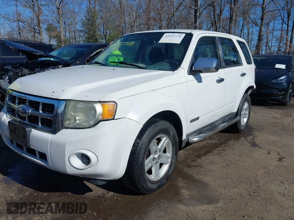 2008 Ford Escape XLS with VIN 1FMCU02Z88KA96033, listed as a IAAI auction lot 41832728 with 272,932 mi miles and . Bid and sale history available at DreamBid. Image 18.