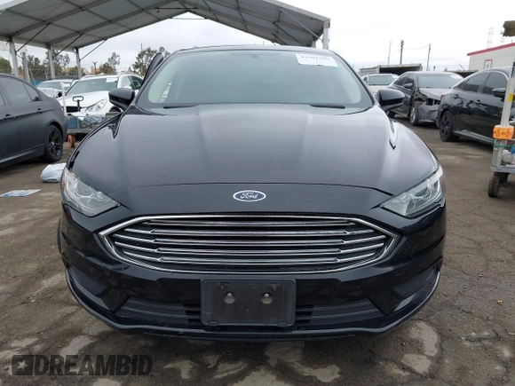 2018 Ford Fusion SE with VIN 3FA6P0HD1JR253185, listed as a IAAI auction lot 41901789 with 67,460 mi miles. Bid and sale history available at carsss.com. Image 12.
