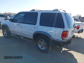 2001 Ford Explorer XLT with VIN 1FMZU63P51UB23659, listed as a IAAI auction lot 41829531 with 139,138 mi miles and . Bid and sale history available at DreamBid. Image 3.