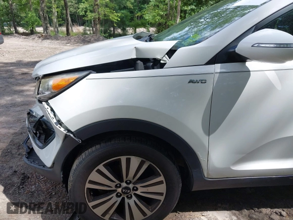2014 Kia Sportage EX with VIN KNDPCCAC5E7658993, listed as a IAAI auction lot 42679549 with 107,658 mi miles and . Bid and sale history available at DreamBid. Image 18.