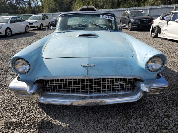 1958 Ford Thunderbird with VIN D7FH157160, listed as a Copart auction lot 80858054 with 16,024 mi miles and Salvage Title. Bid and sale history available at DreamBid. Image 5.