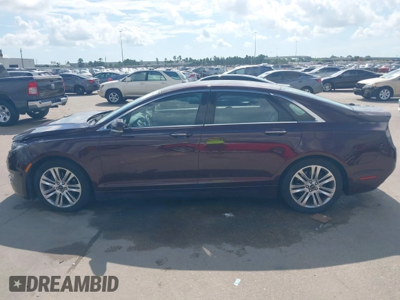 2013 Lincoln MKZ z VIN 3LN6L2GK2DR808761, wystawiony jako IAAI lot #42562086 z przebiegiem 124 087 mil mil oraz . Historia ofert i sprzedaży dostępna na DreamBid. Obrazek 15.