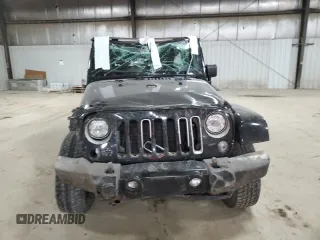 2018 Jeep Wrangler JK Unlimited Sahara with VIN 1C4HJWEG0JL918663, listed as a Copart auction lot 83179554 with 112,921 mi miles and Salvage Title. Bid and sale history available at carsss.com. Image 5.