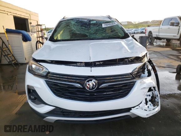 2020 Buick Encore GX Select with VIN KL4MMDS20LB071679, listed as a Copart auction lot 79948384 with 31,439 mi miles and Non repairable. Bid and sale history available at DreamBid. Image 5.
