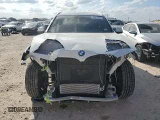 2024 BMW X3 xDrive30i with VIN 5UX53DP08R9T75944, listed as a Copart auction lot 44019865 with 11,777 mi miles and Salvage Title. Bid and sale history available at carsss.com. Image 5.