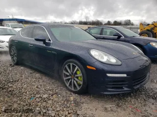 2016 Porsche Panamera S Hybrid with VIN WP0AD2A70GL040698, listed as a Copart auction lot 44634575 with 114,563 mi miles and Salvage Title. Bid and sale history available at carsss.com. Image 4.