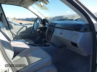 2004 Mercedes-Benz M 350 with VIN 4JGAB57E54A482716, listed as a IAAI auction lot 40731487 with 178,587 mi miles and . Bid and sale history available at DreamBid. Image 5.
