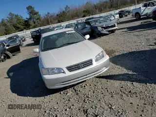 2001 Toyota Camry CE with VIN JT2BG22K810574290, listed as a Copart auction lot 88554975 with 267,620 mi miles and Salvage Title. Bid and sale history available at carsss.com. Image 10.