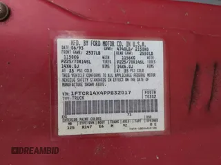 1993 Ford Ranger STX z VIN 1FTCR14X4PPB32017, wystawiony jako IAAI lot #41960294 z przebiegiem 50 331 mil mil oraz . Historia ofert i sprzedaży dostępna na DreamBid. Obrazek 9.