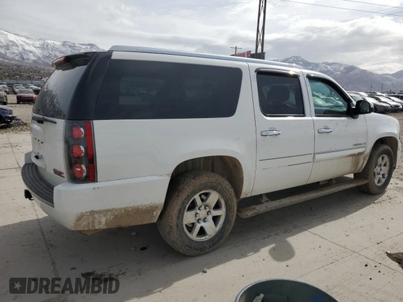 2008 GMC Yukon XL z VIN 1GKFK66898J106607, wystawiony jako Copart lot #47481335 z przebiegiem 214 283 mil mil oraz Szkoda całkowita • Salvage title. Historia ofert i sprzedaży dostępna na DreamBid. Obrazek 3.