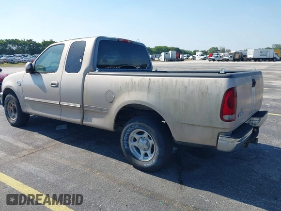 1998 Ford F-150 z VIN 1FTDX1764WNA01757, wystawiony jako IAAI lot #42149319 z przebiegiem 133 278 mil mil oraz . Historia ofert i sprzedaży dostępna na DreamBid. Obrazek 3.