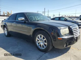 2009 Chrysler 300 Limited z VIN 2C3KA33V09H578112, wystawiony jako Copart lot #59504765 z przebiegiem 170 928 mil mil oraz Szkoda całkowita • Salvage title. Historia ofert i sprzedaży dostępna na DreamBid. Obrazek 4.