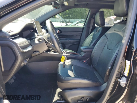 2022 Jeep Compass High Altitude with VIN 3C4NJDCB2NT122828, listed as a Copart auction lot 58183135 with 35,522 mi miles and Salvage title. Bid and sale history available at DreamBid. Image 7.