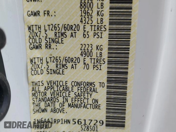 2017 Nissan Titan SV z VIN 1N6AA1RP1HN561729, wystawiony jako Copart lot #56866115 z przebiegiem 27 590 mil mil oraz Szkoda całkowita • Salvage title. Historia ofert i sprzedaży dostępna na DreamBid. Obrazek 12.