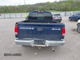 2000 Dodge Dakota Sport with VIN 1B7HG2AZ9YS777509, listed as a IAAI auction lot 42145010 with Not provided miles and . Bid and sale history available at DreamBid. Image 16.