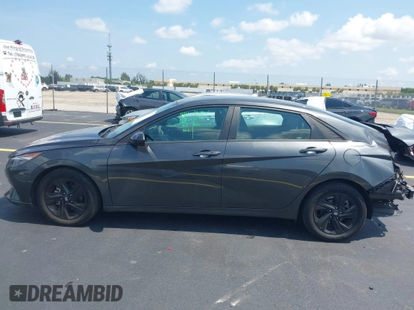 2023 Hyundai Elantra SEL с VIN 5NPLM4AG7PH103787, выставлен на аукционе IAAI как лот 42334991 с пробегом 46 647 миль миль и . История ставок и продаж доступна на DreamBid. Изображение 15.