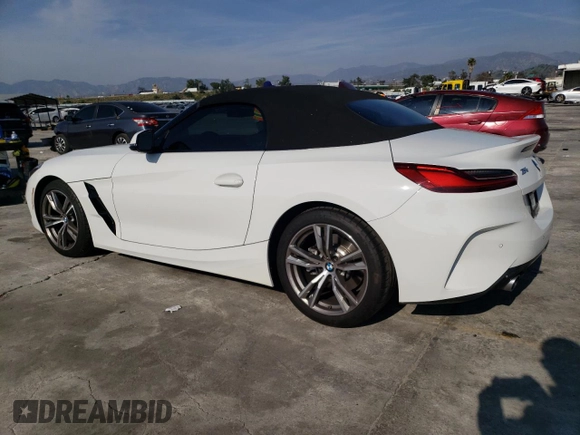 2023 BMW Z4 sDrive30i with VIN WBAHF3C06PWY01020, listed as a Copart auction lot 43236464 with 6,860 mi miles. Bid and sale history available at carsss.com. Image 2.