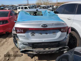 2021 Kia Forte LXS with VIN 3KPF24AD6ME413678, listed as a Copart auction lot 45309265 with 76,397 mi miles and Non Repairable. Bid and sale history available at DreamBid. Image 6.