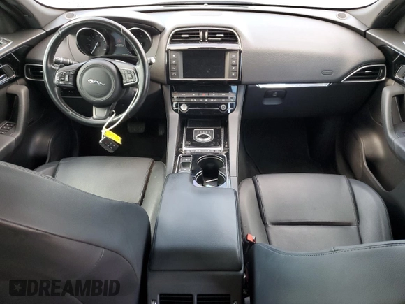 2017 Jaguar F-Pace 20d Premium with VIN SADCJ2BNXHA091982, listed as a Copart auction lot 53438735 with 117,299 mi miles and Clean Title. Bid and sale history available at DreamBid. Image 8.