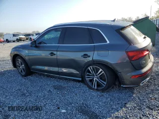 2020 Audi Q5 Premium Plus with VIN WA1E2AFY9L2106176, listed as a Copart auction lot 43373845 with 45,735 mi miles and Salvage title. Bid and sale history available at DreamBid. Image 2.