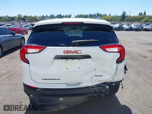 2024 GMC Terrain SLE with VIN 3GKALTEG5RL338632, listed as a IAAI auction lot 40102556 with 3,715 mi miles and . Bid and sale history available at DreamBid. Image 16.