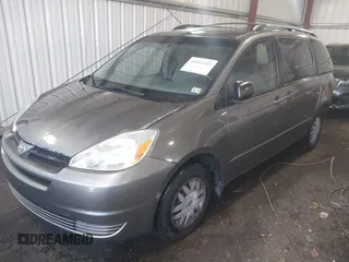 2005 Toyota Sienna CE with VIN 5TDZA23C45S328483, listed as a IAAI auction lot 41912553 with 219,321 mi miles. Bid and sale history available at carsss.com. Image 18.
