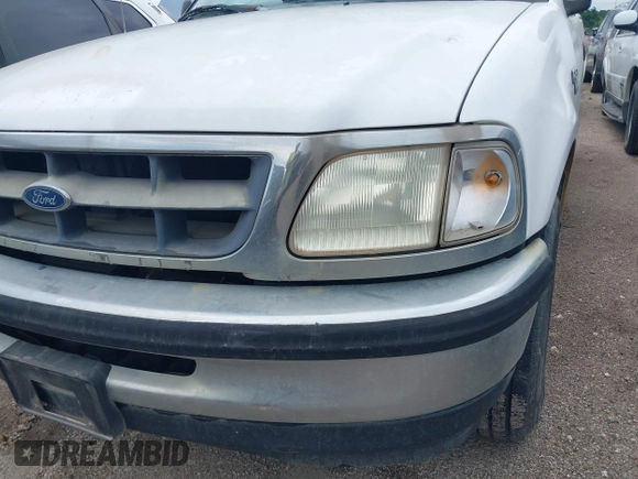 1998 Ford F-150 with VIN 1FTRF1764WKB01383, listed as a IAAI auction lot 42310759 with 51,902 mi miles and . Bid and sale history available at DreamBid. Image 6.