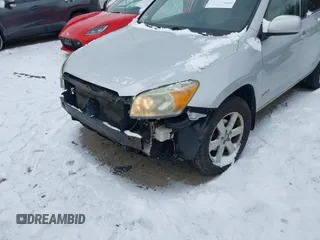 2006 Toyota RAV4 Limited with VIN JTMBK31V065012644, listed as a IAAI auction lot 41164316 with 215,149 mi miles. Bid and sale history available at carsss.com. Image 6.