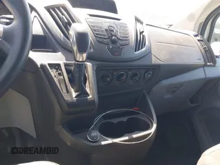 2018 Ford Transit Cargo с VIN 1FTBW3XG0JKA74049, выставлен на аукционе IAAI как лот 42607175 с пробегом 79 297 миль миль и . История ставок и продаж доступна на DreamBid. Изображение 17.