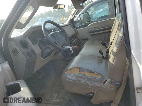 2008 Ford F-250 z VIN 1FTSF20R98EC21452, wystawiony jako Copart lot #72365584 z przebiegiem 178 764 mil mil oraz Szkoda całkowita • Salvage title. Historia ofert i sprzedaży dostępna na DreamBid. Obrazek 7.