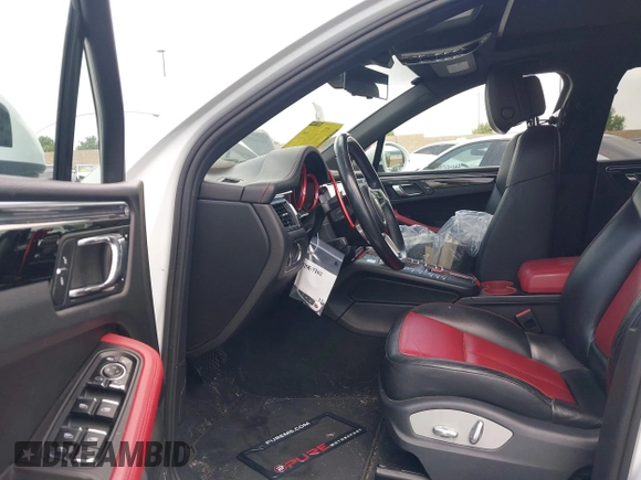 2016 Porsche Macan S with VIN WP1AB2A52GLB45696, listed as a IAAI auction lot 42587302 with 112,930 mi miles and . Bid and sale history available at DreamBid. Image 5.