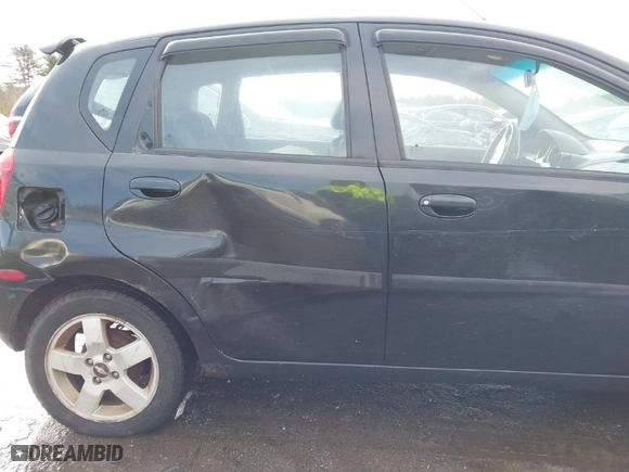 2007 Chevrolet Aveo LS with VIN KL1TD66637B737599, listed as a IAAI auction lot 41732661 with NaN miles. Bid and sale history available at carsss.com. Image 12.