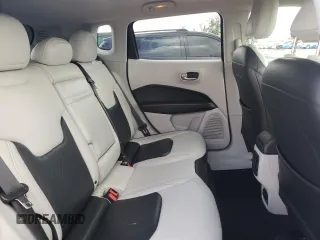 2018 Jeep Compass Limited with VIN 3C4NJCCB7JT259669, listed as a Copart auction lot 51305645 with 97,817 mi miles and Salvage Title. Bid and sale history available at carsss.com. Image 11.