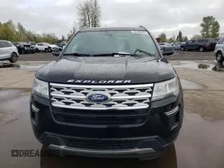 2018 Ford Explorer XLT z VIN 1FM5K8D8XJGC73918, wystawiony jako Copart lot #52388025 z przebiegiem 98 380 mil mil oraz Szkoda całkowita • Salvage title. Historia ofert i sprzedaży dostępna na DreamBid. Obrazek 5.