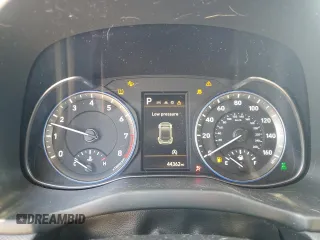 2022 Hyundai Kona SEL with VIN KM8K6CAB8NU922987, listed as a Copart auction lot 43413165 with 44,362 mi miles and Salvage Title. Bid and sale history available at DreamBid. Image 9.