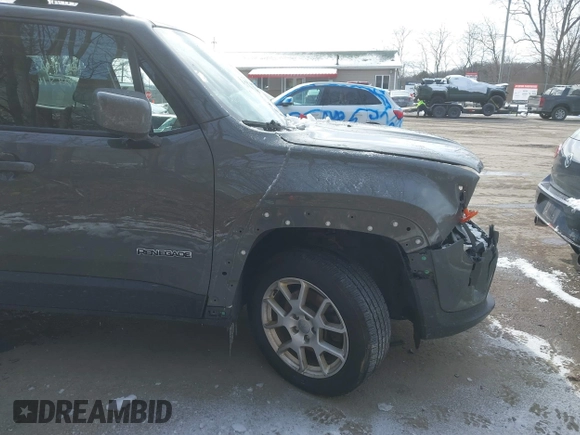 2020 Jeep Renegade Latitude with VIN ZACNJBBBXLPM06330, listed as a IAAI auction lot 41601086 with 92,320 mi miles. Bid and sale history available at carsss.com. Image 22.