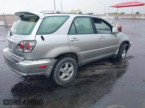 2001 Lexus RX 300 with VIN JTJGF10UX10106167, listed as a IAAI auction lot 42191985 with 194,200 mi miles and . Bid and sale history available at DreamBid. Image 4.